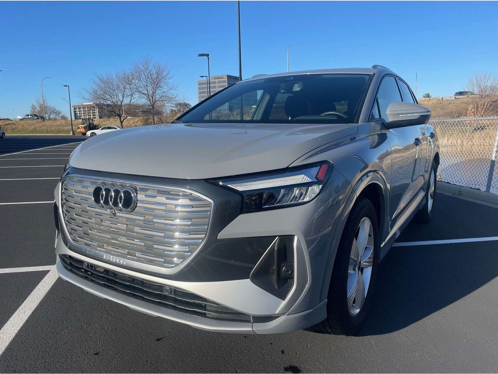 2024 Audi Q4 e-tron Premium