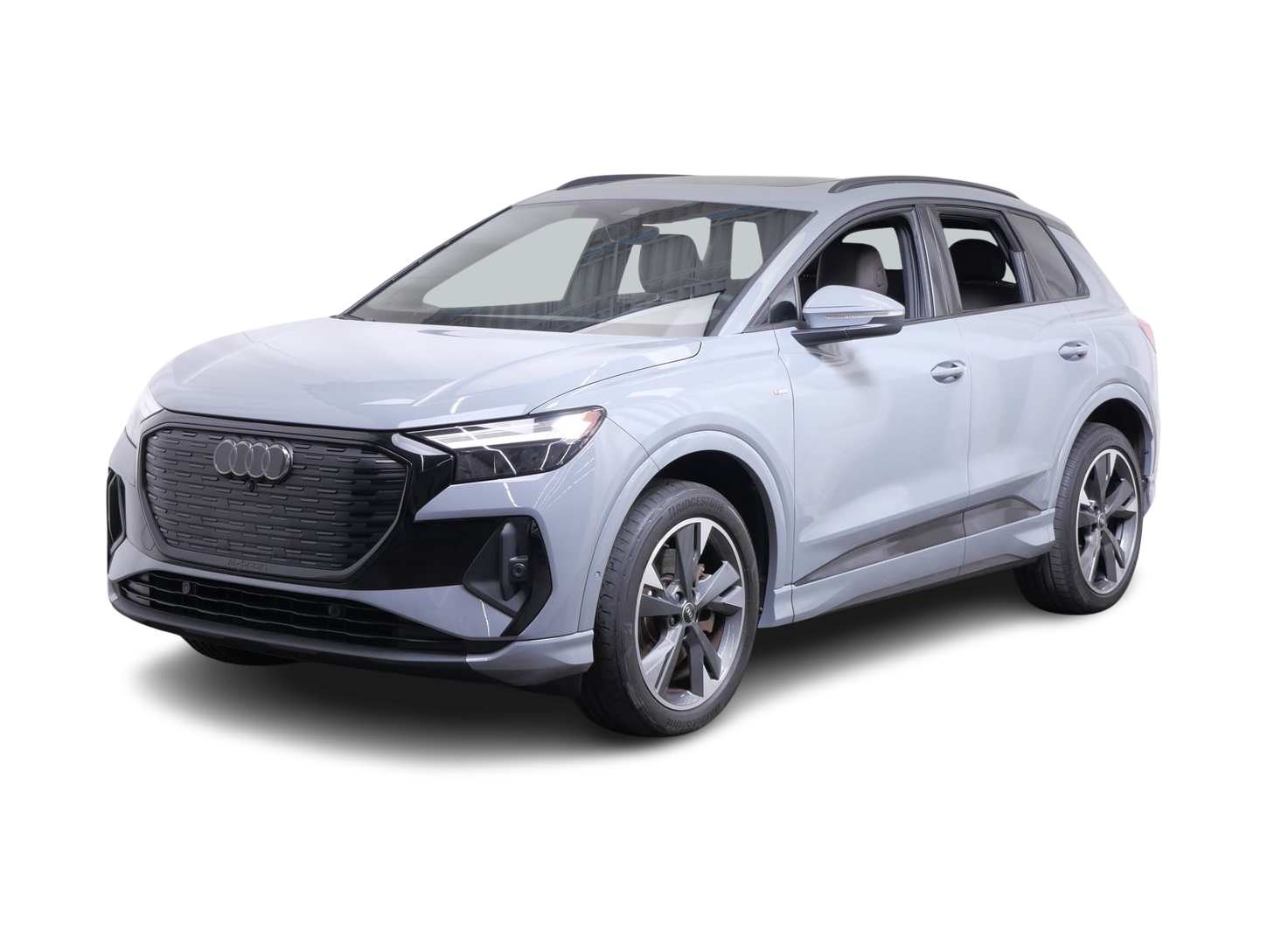 Thumbnail: 2023 Audi Q4 e-tron - 1