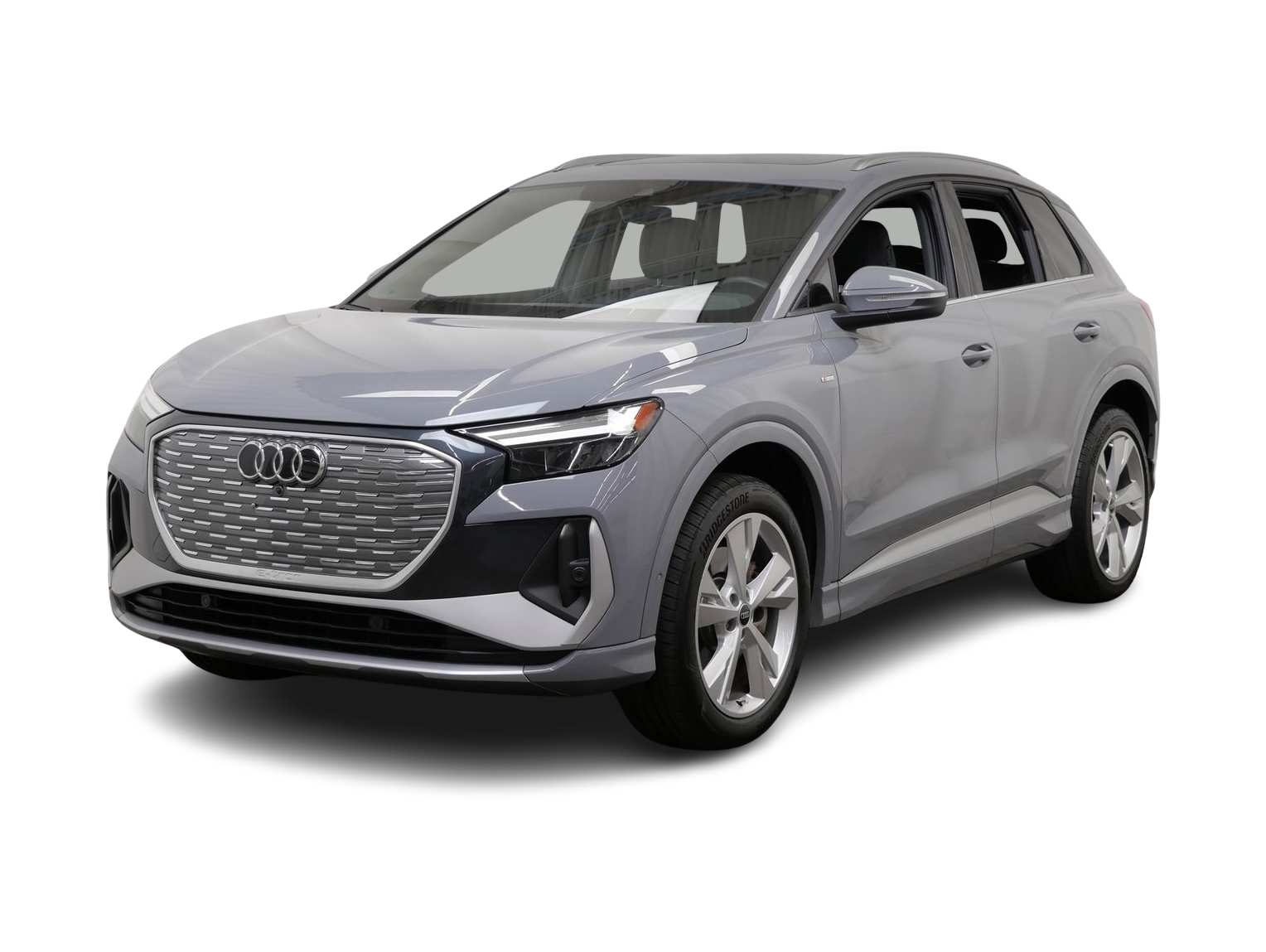 Thumbnail: 2023 Audi Q4 e-tron - 1