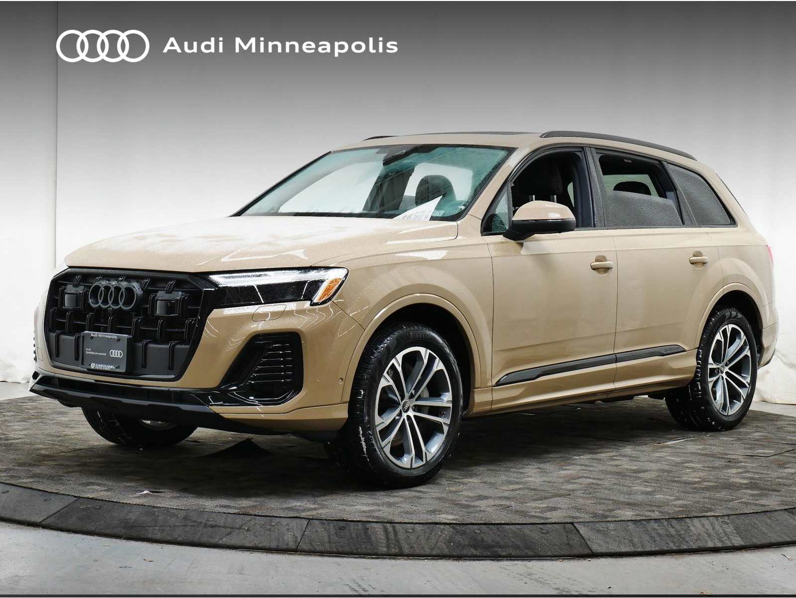 2025 Audi Q7 Premium Plus's photo