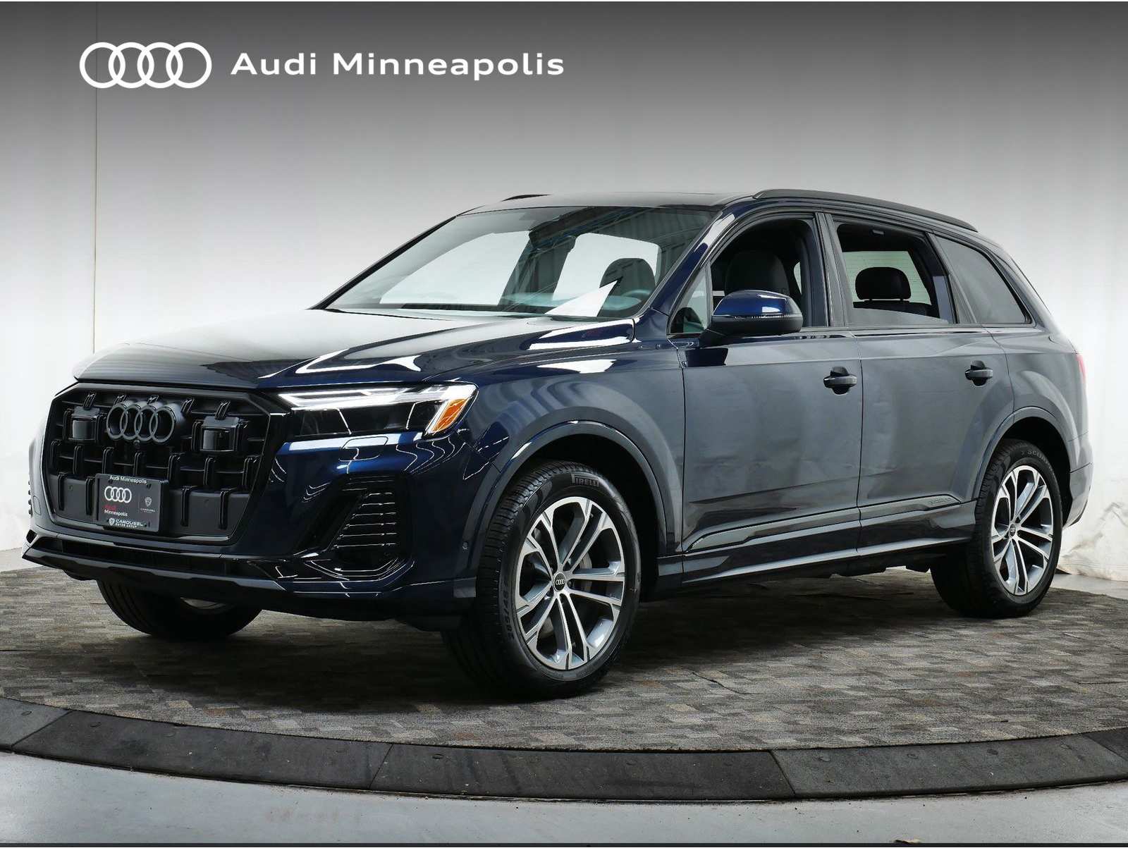 2025 Audi Q7 Premium Plus's photo