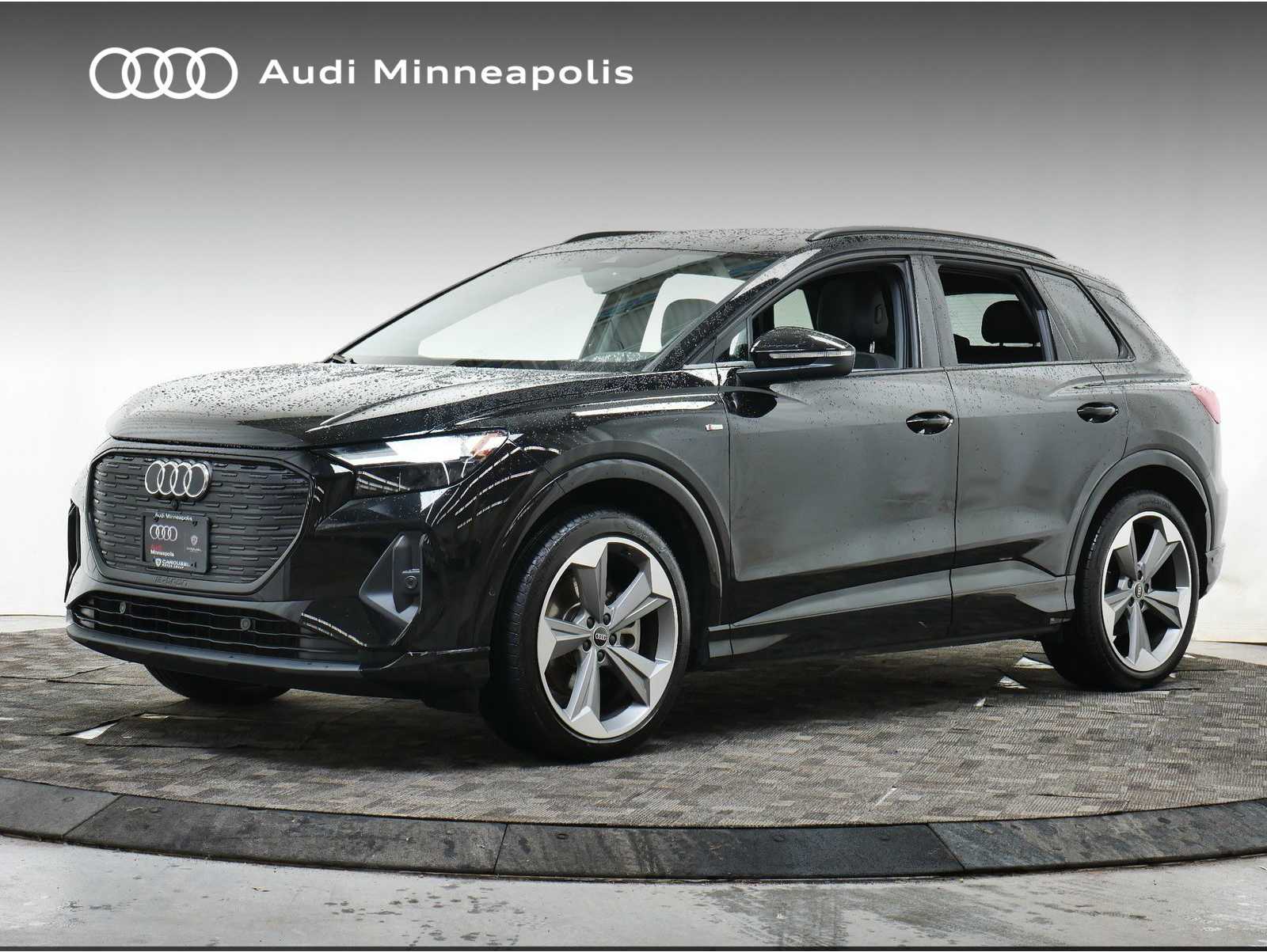 2024 Audi Q4 e-tron Premium Plus's photo