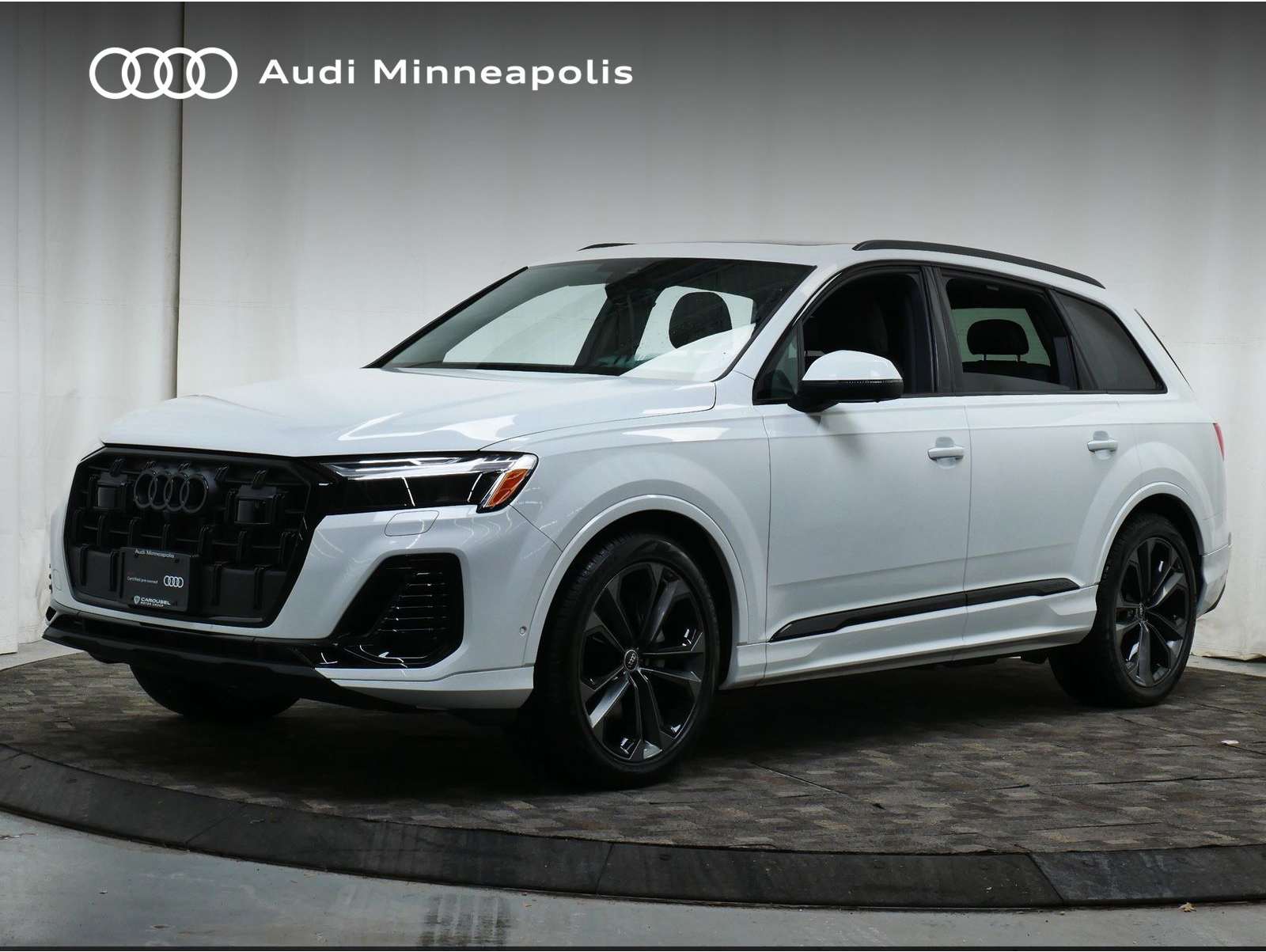 2025 Audi Q7 Premium Plus's photo