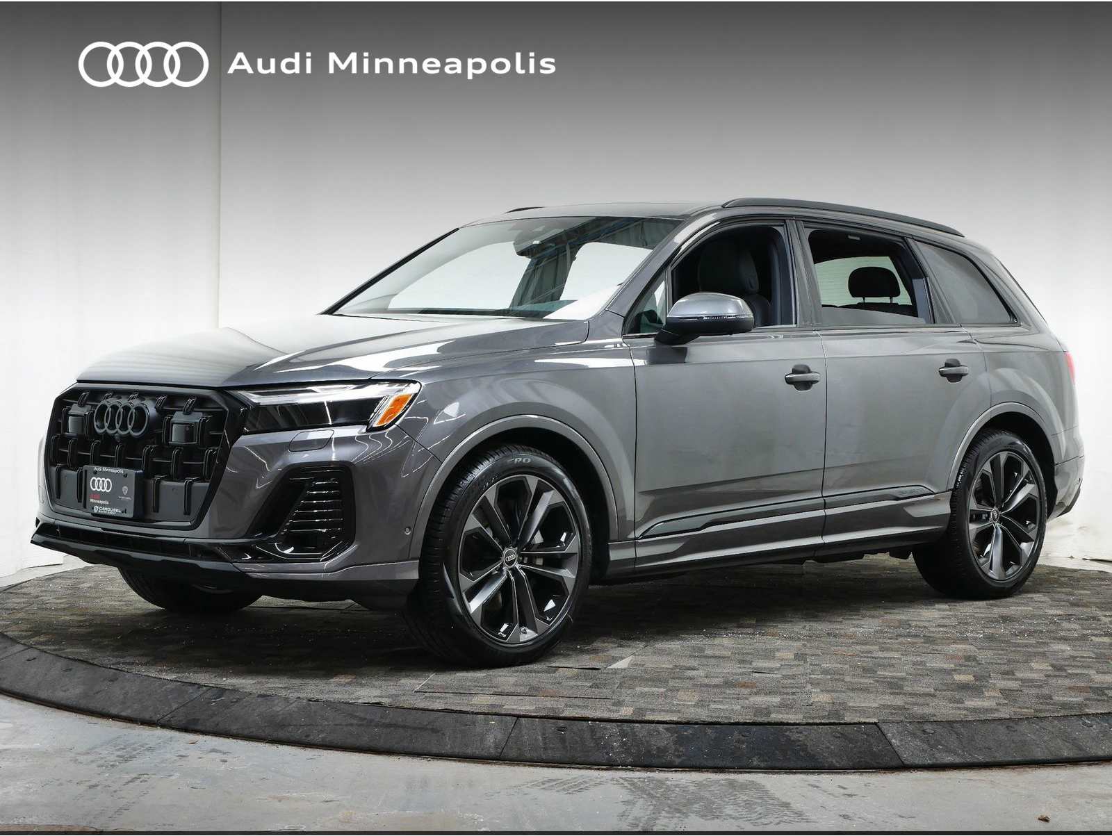 2026 Audi Q7 Premium Plus's photo