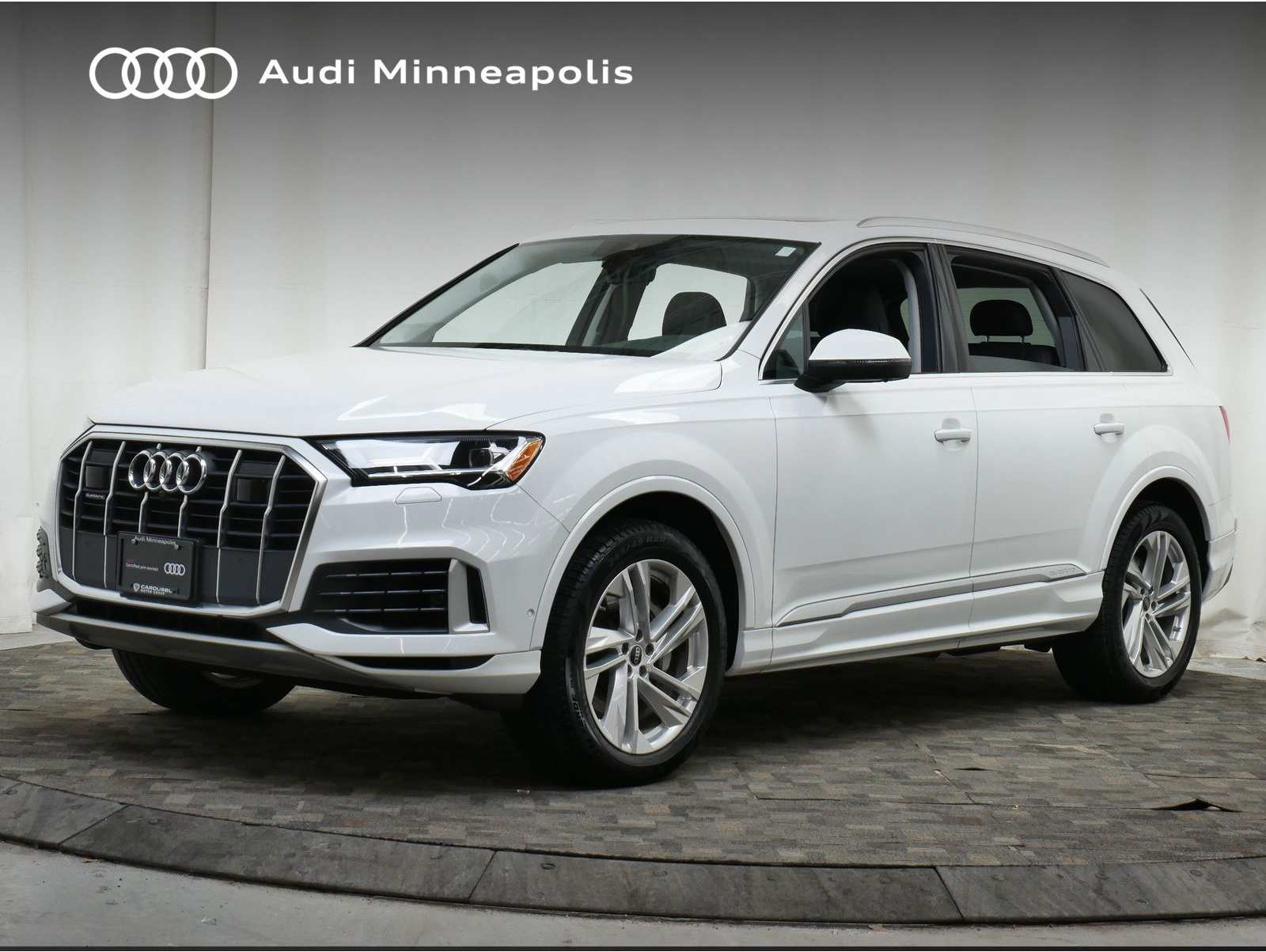 2023 Audi Q7 Premium Plus's photo