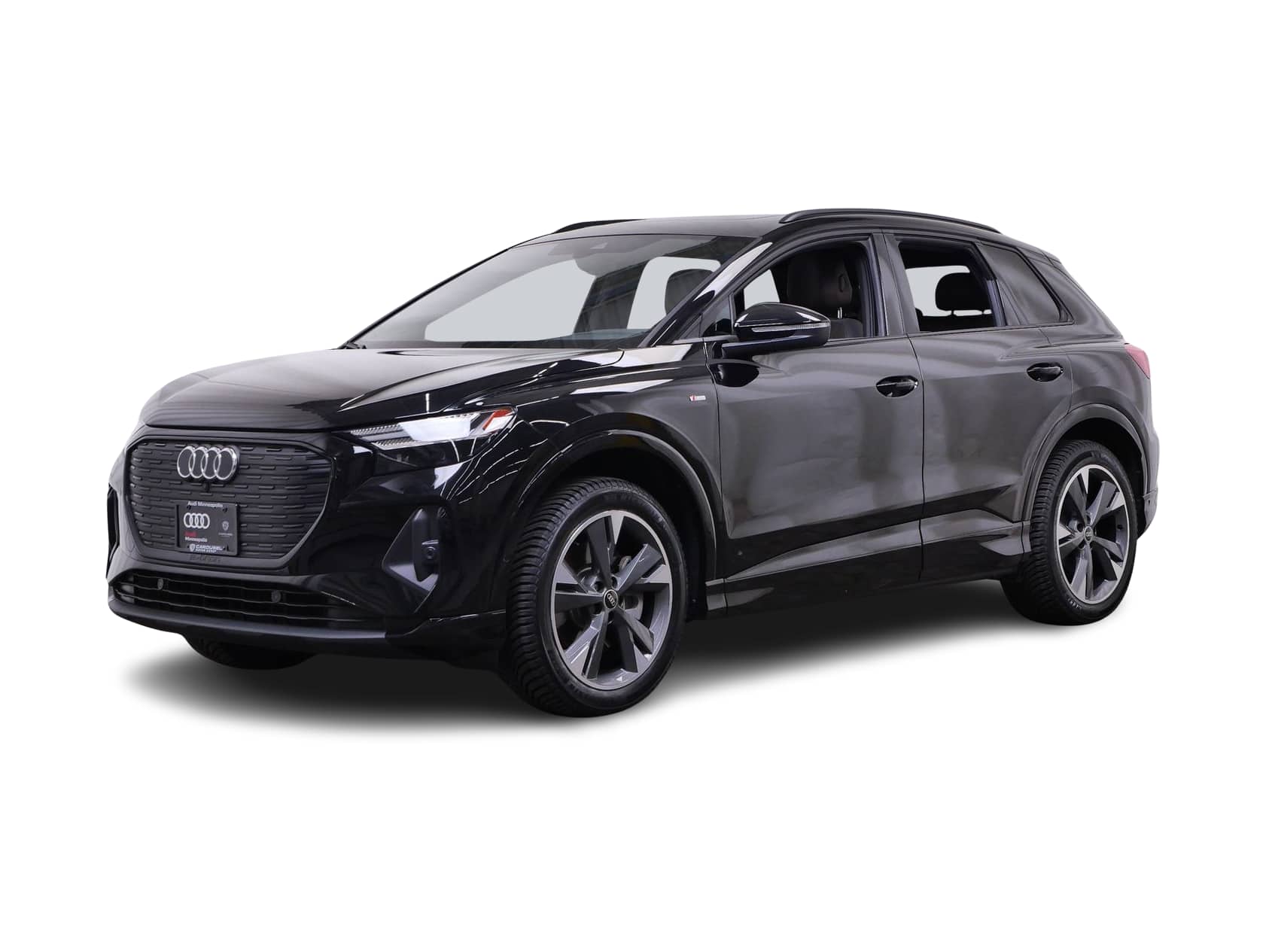 Thumbnail: 2023 Audi Q4 e-tron - 1