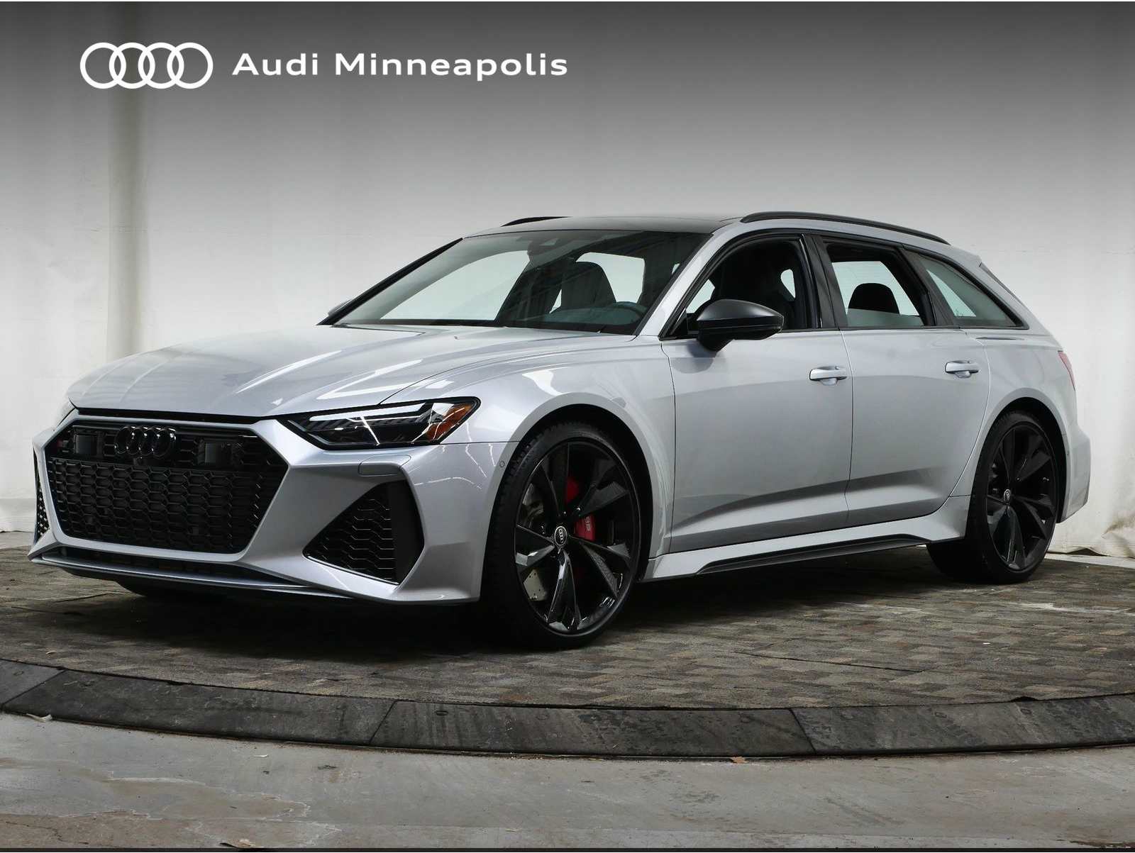 2025 Audi RS 6 Avant Base's photo