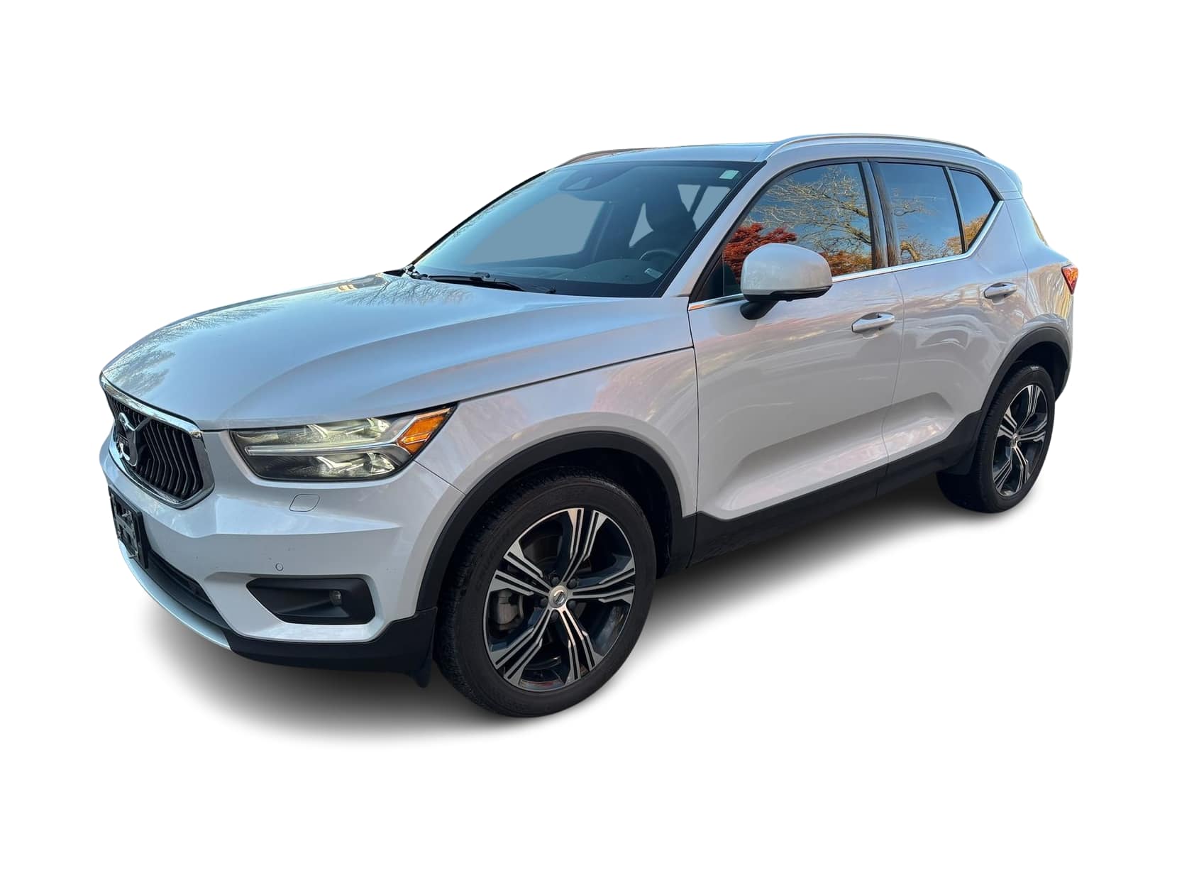 Thumbnail: 2022 Volvo XC40 - 1
