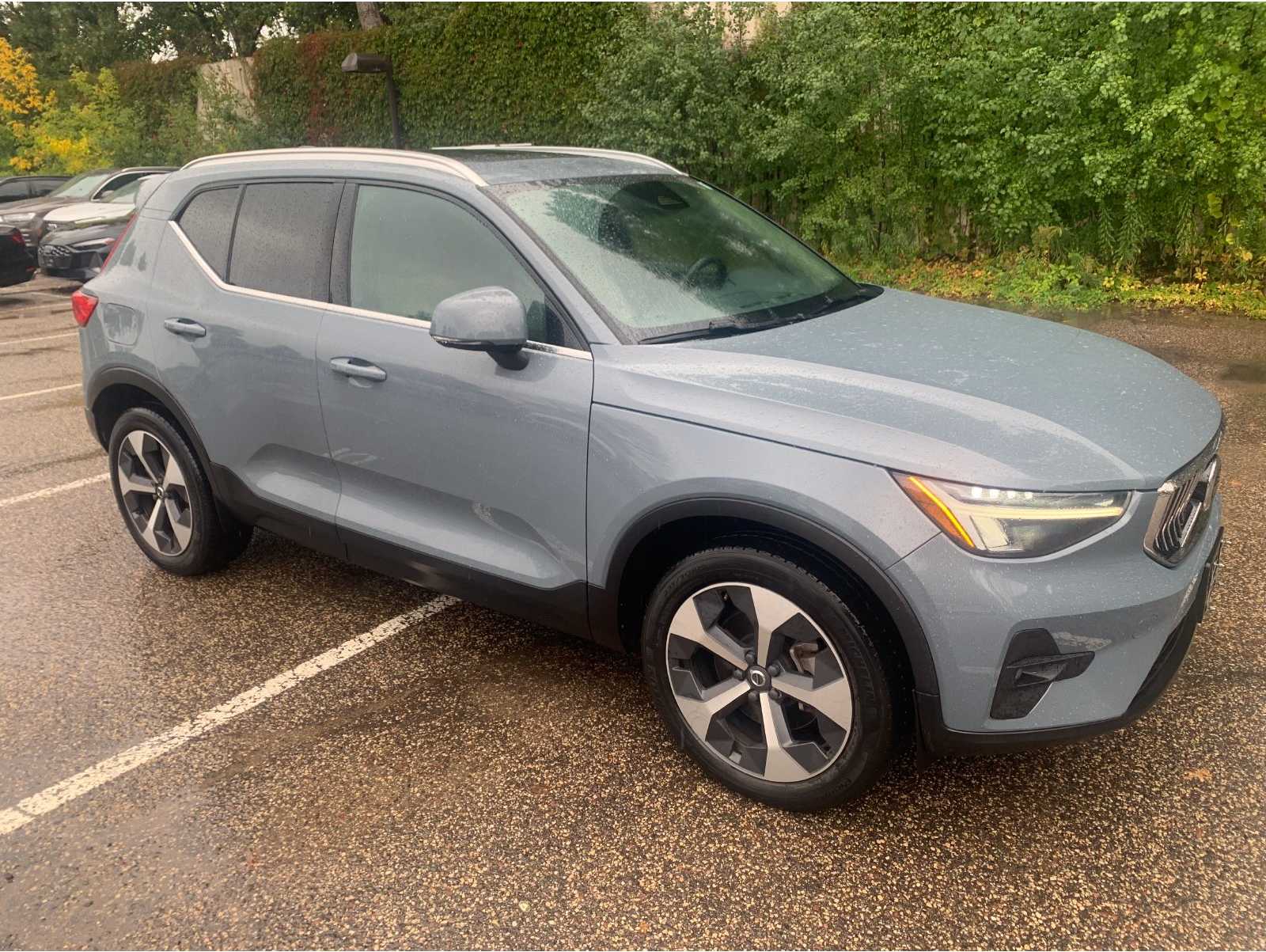 2023 Volvo XC40