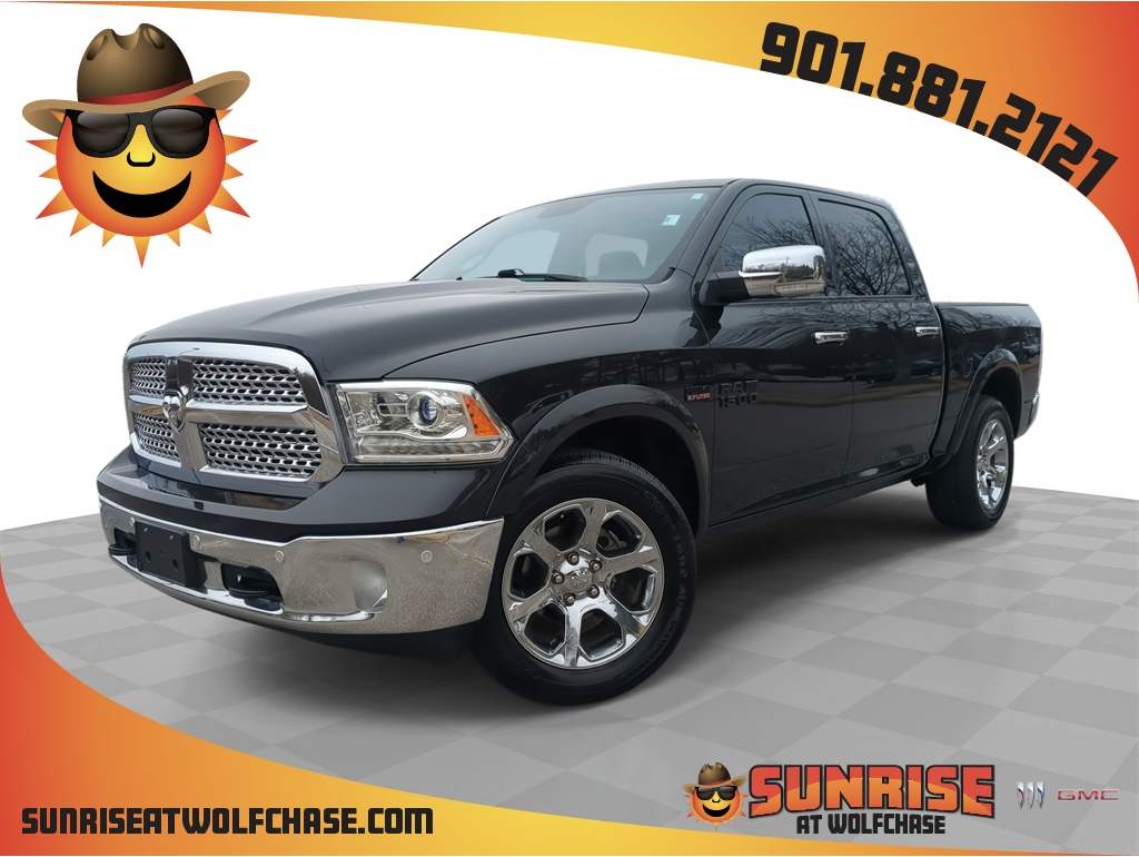 2017 RAM Ram 1500 Pickup Laramie's photo