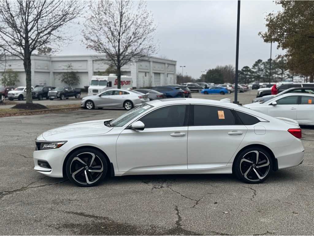 2020 Honda Accord Sport's photo