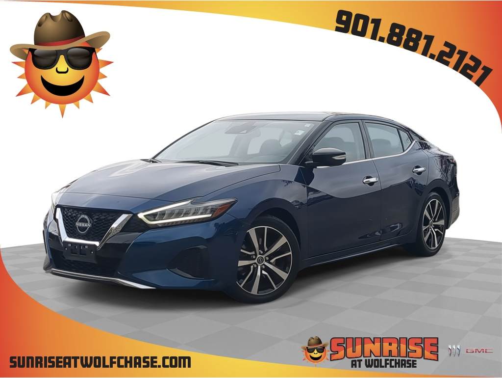 2023 Nissan Maxima SV's photo
