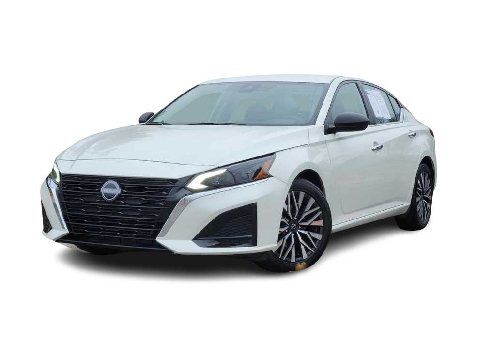 Thumbnail: 2025 Nissan Altima - 1