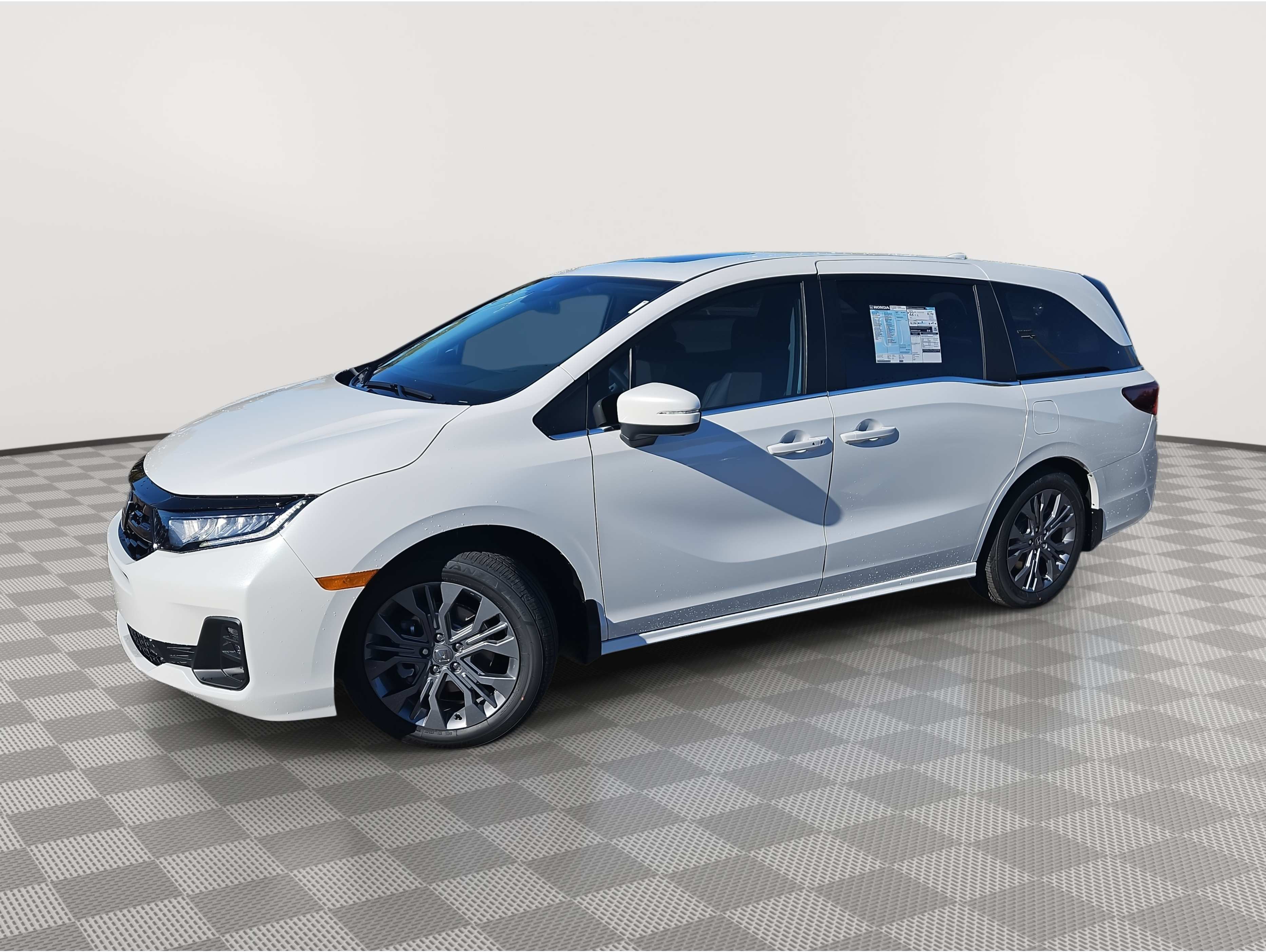 2026 Honda Odyssey Touring's photo