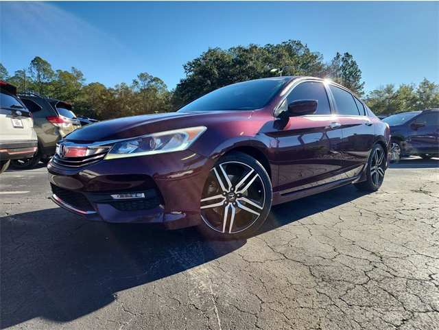 2017 Honda Accord Sport's photo