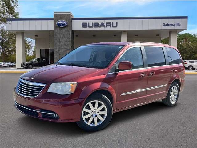 2013 Chrysler Town & Country Touring