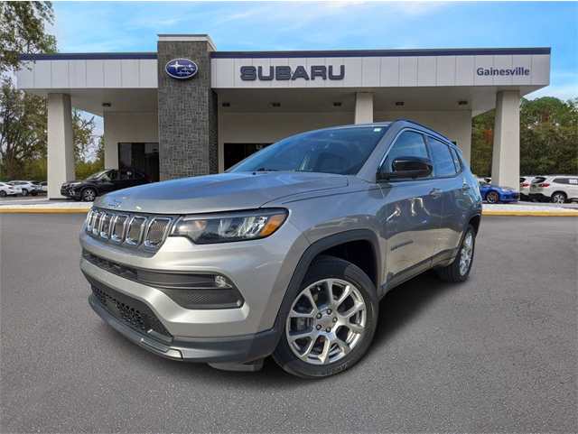 2022 Jeep Compass Latitude Lux