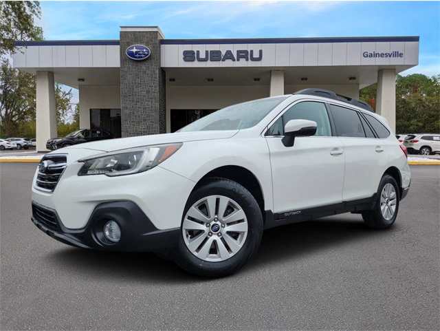 2019 Subaru Outback Premium's photo