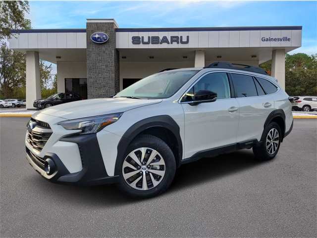 2025 Subaru Outback Premium's photo