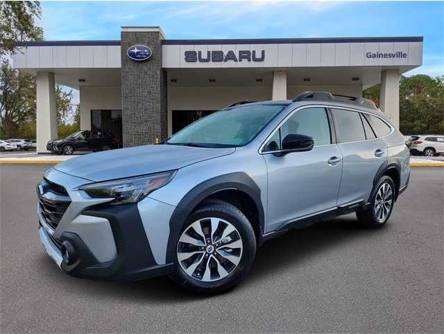2025 Subaru Outback Limited's photo