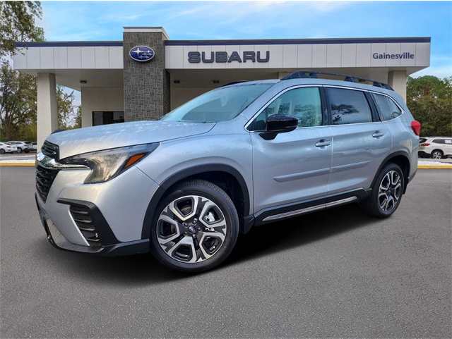 2025 Subaru Ascent Limited's photo