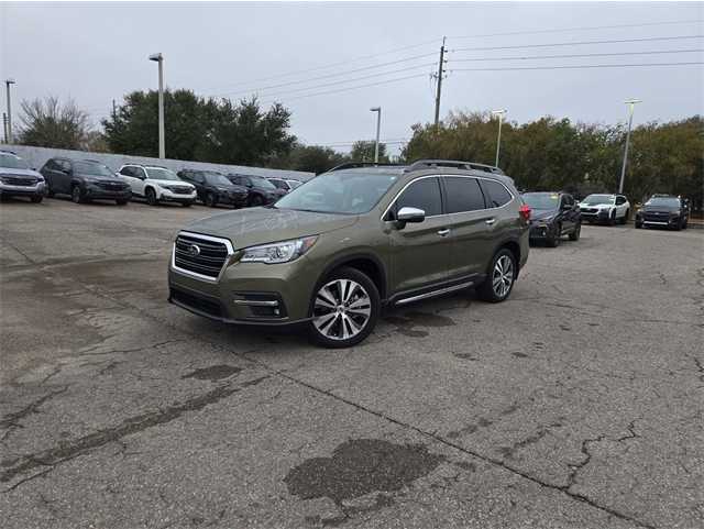 2022 Subaru Ascent Touring's photo