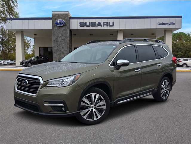 2022 Subaru Ascent Touring's photo