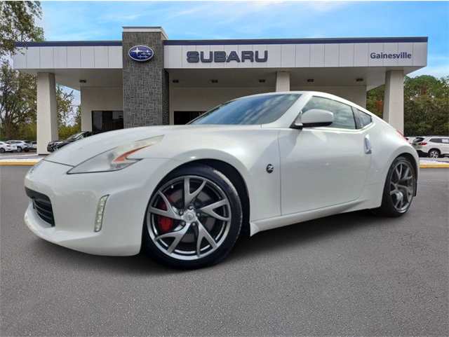 2014 Nissan 370Z Coupe Touring's photo