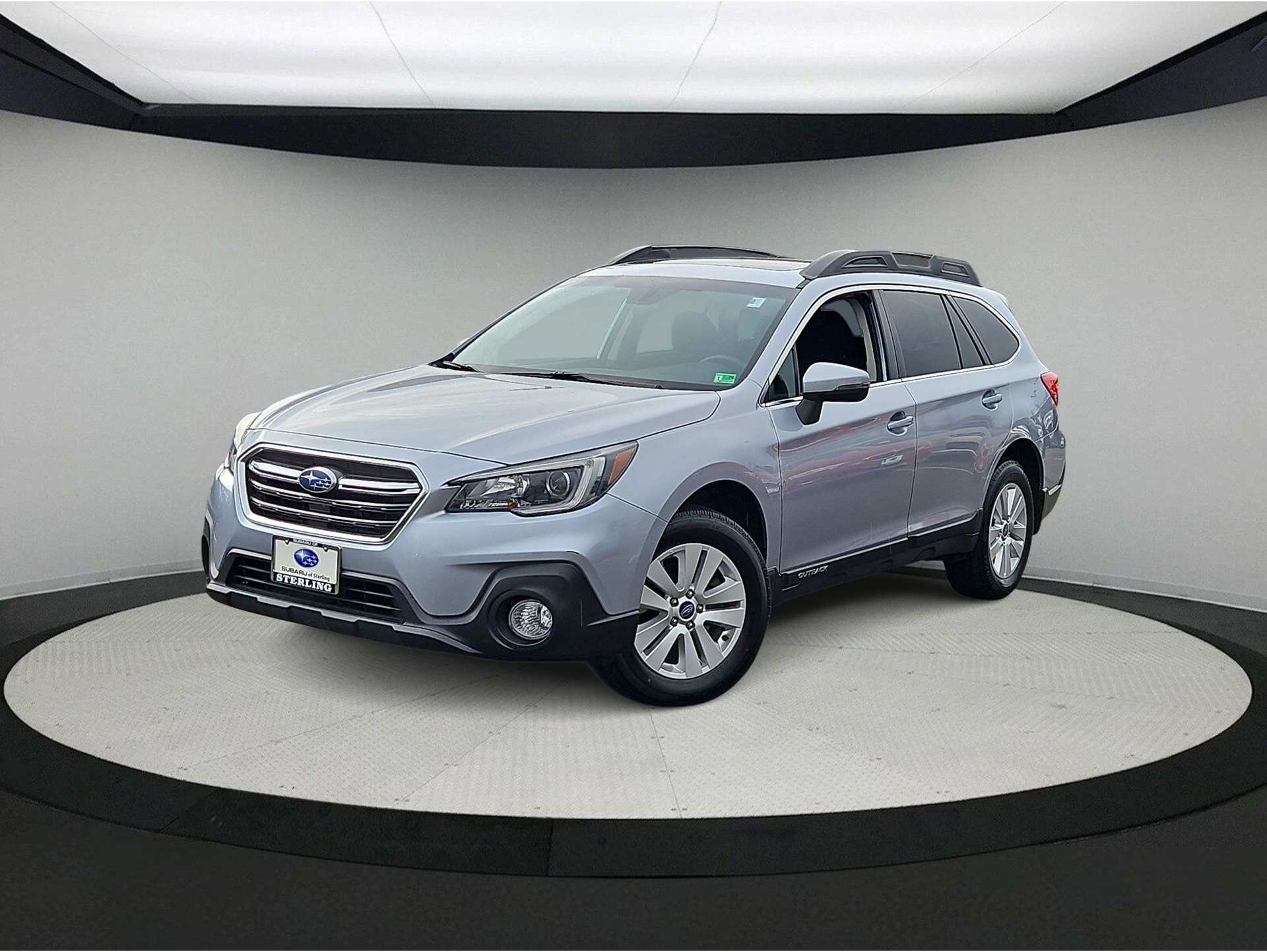 2018 Subaru Outback Premium's photo