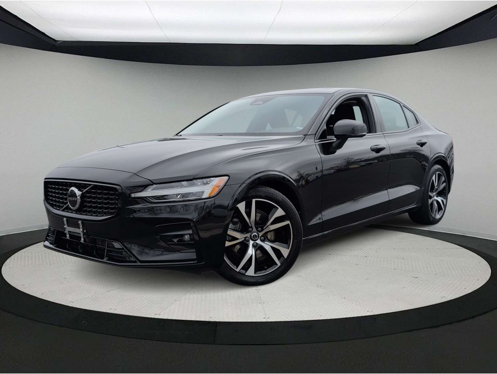 2024 Volvo S60 Core