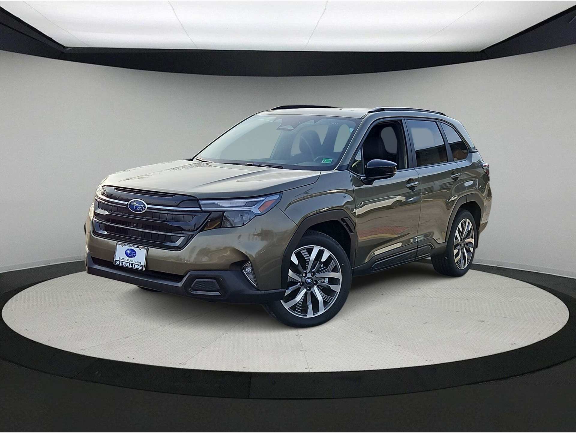 2025 Subaru Forester Touring's photo