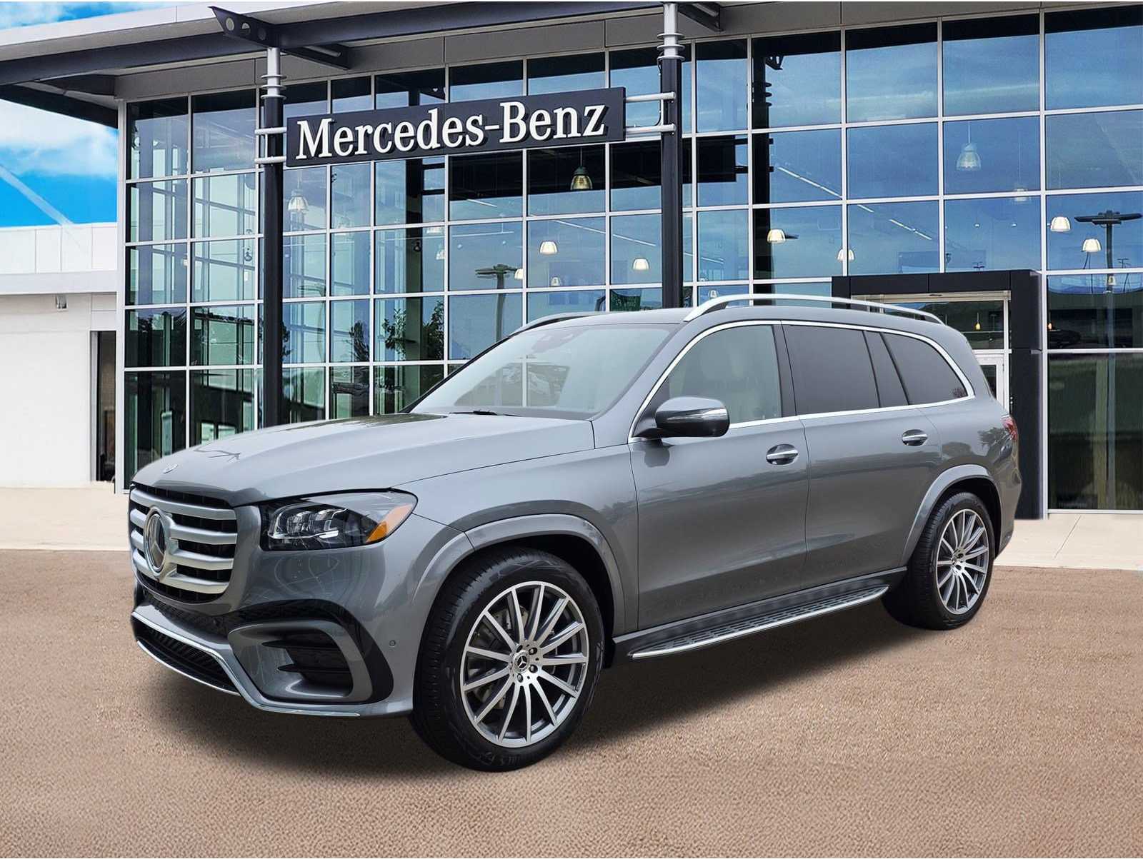2025 Mercedes-Benz GLS Base's photo