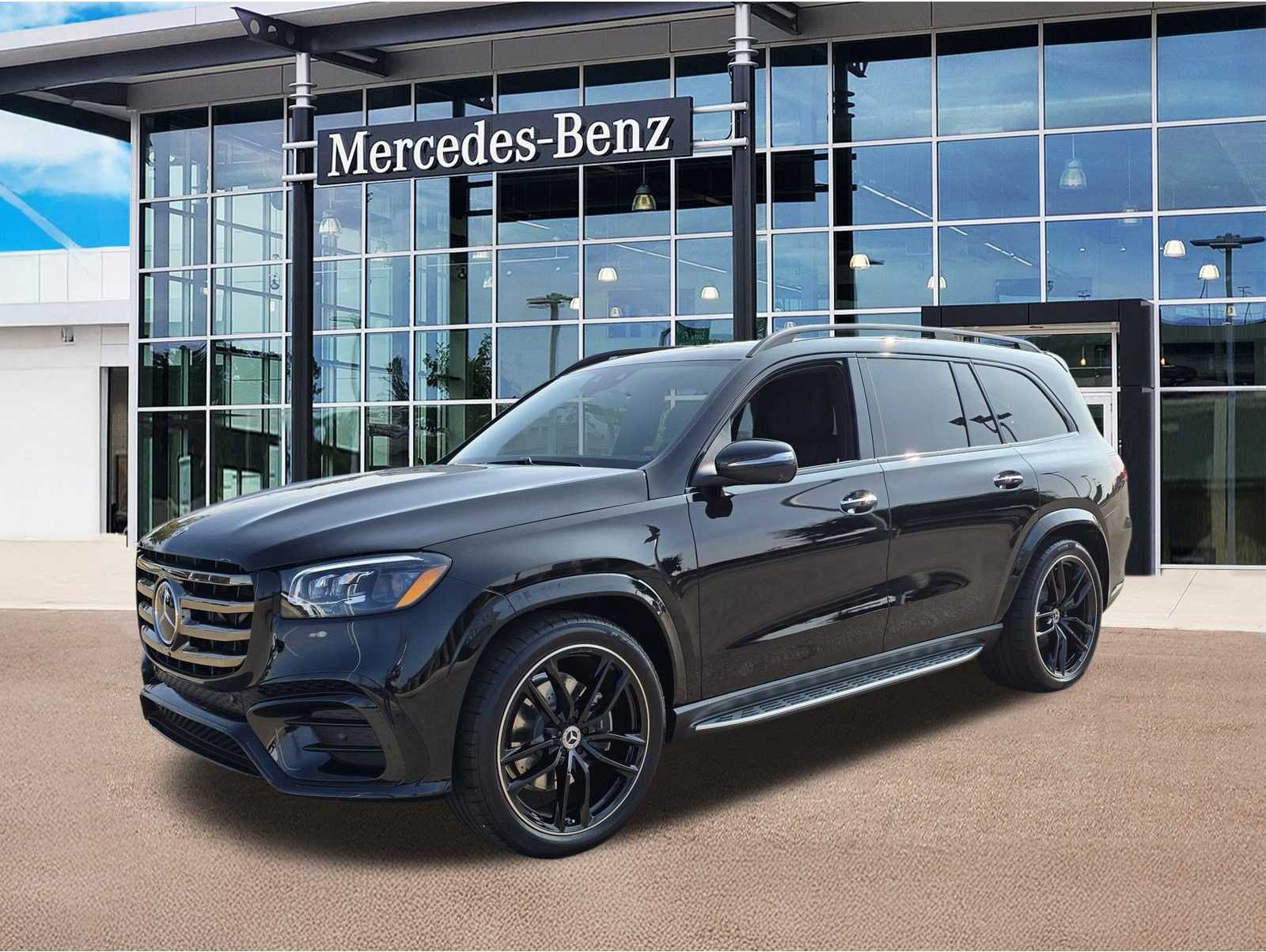 2026 Mercedes-Benz GLS Base's photo