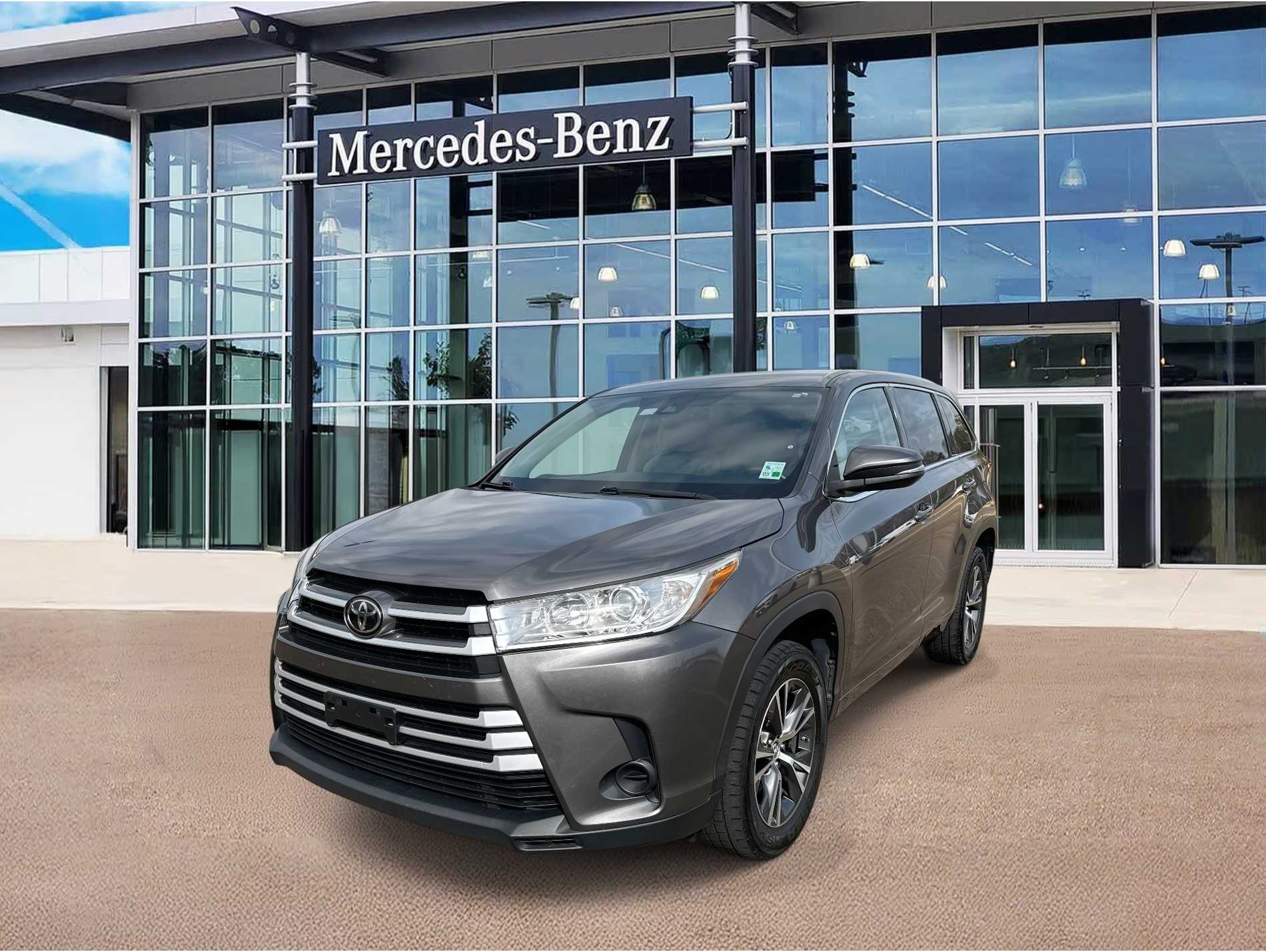2017 Toyota Highlander LE