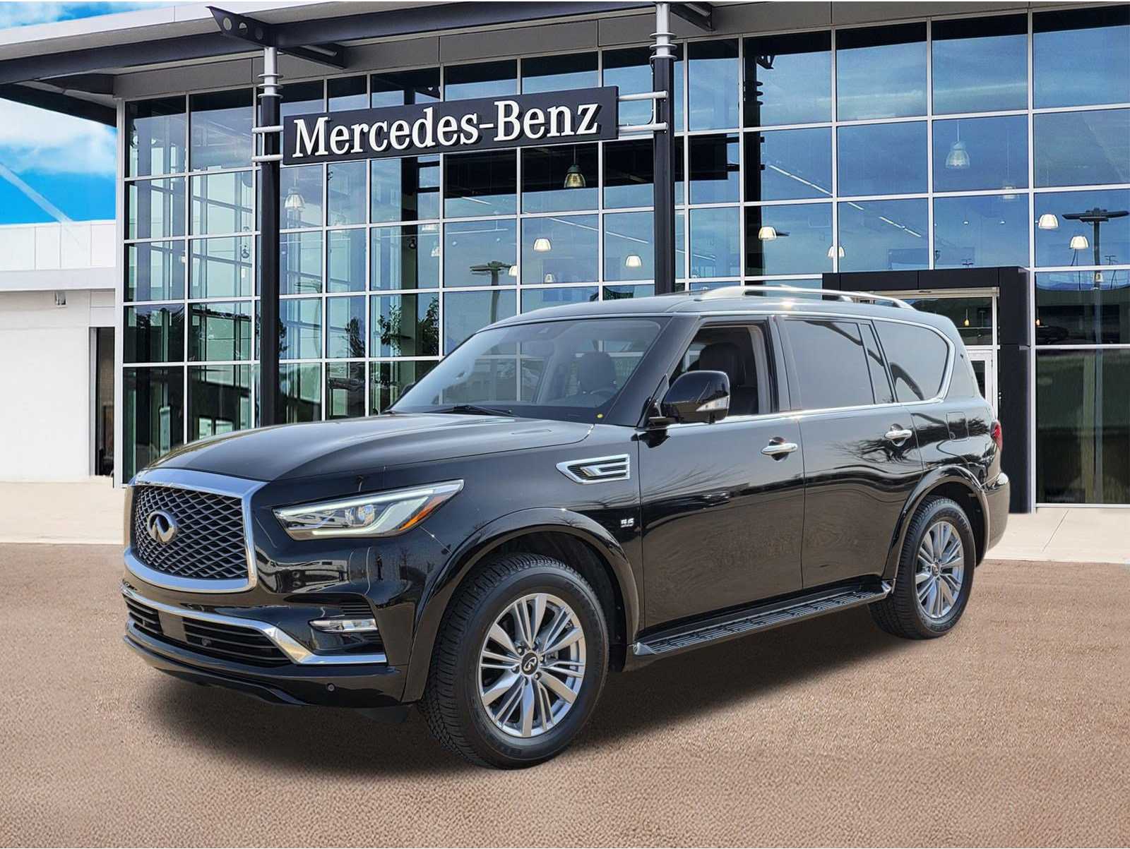 2019 INFINITI QX80 Base's photo