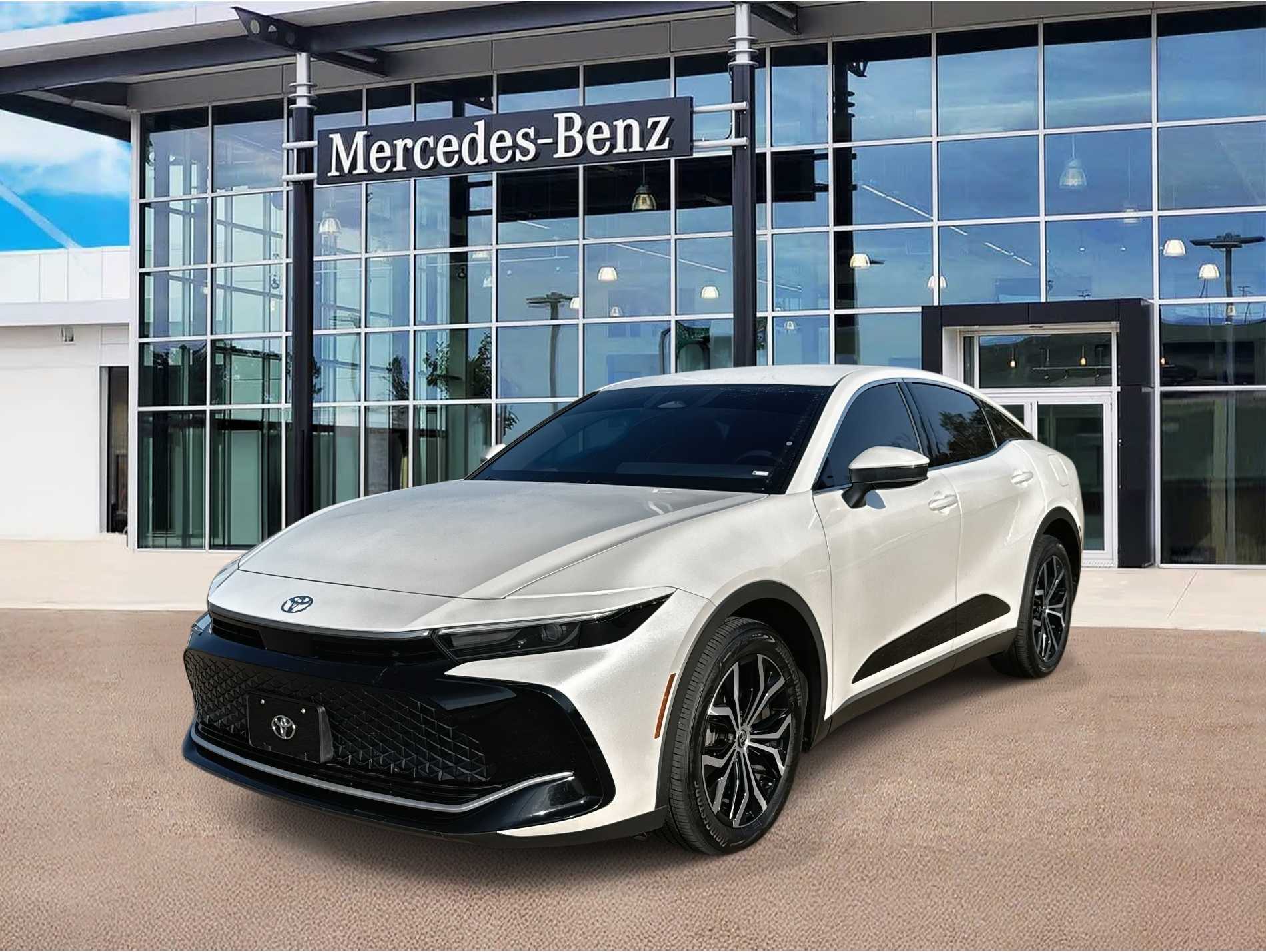 2023 Toyota Crown XLE