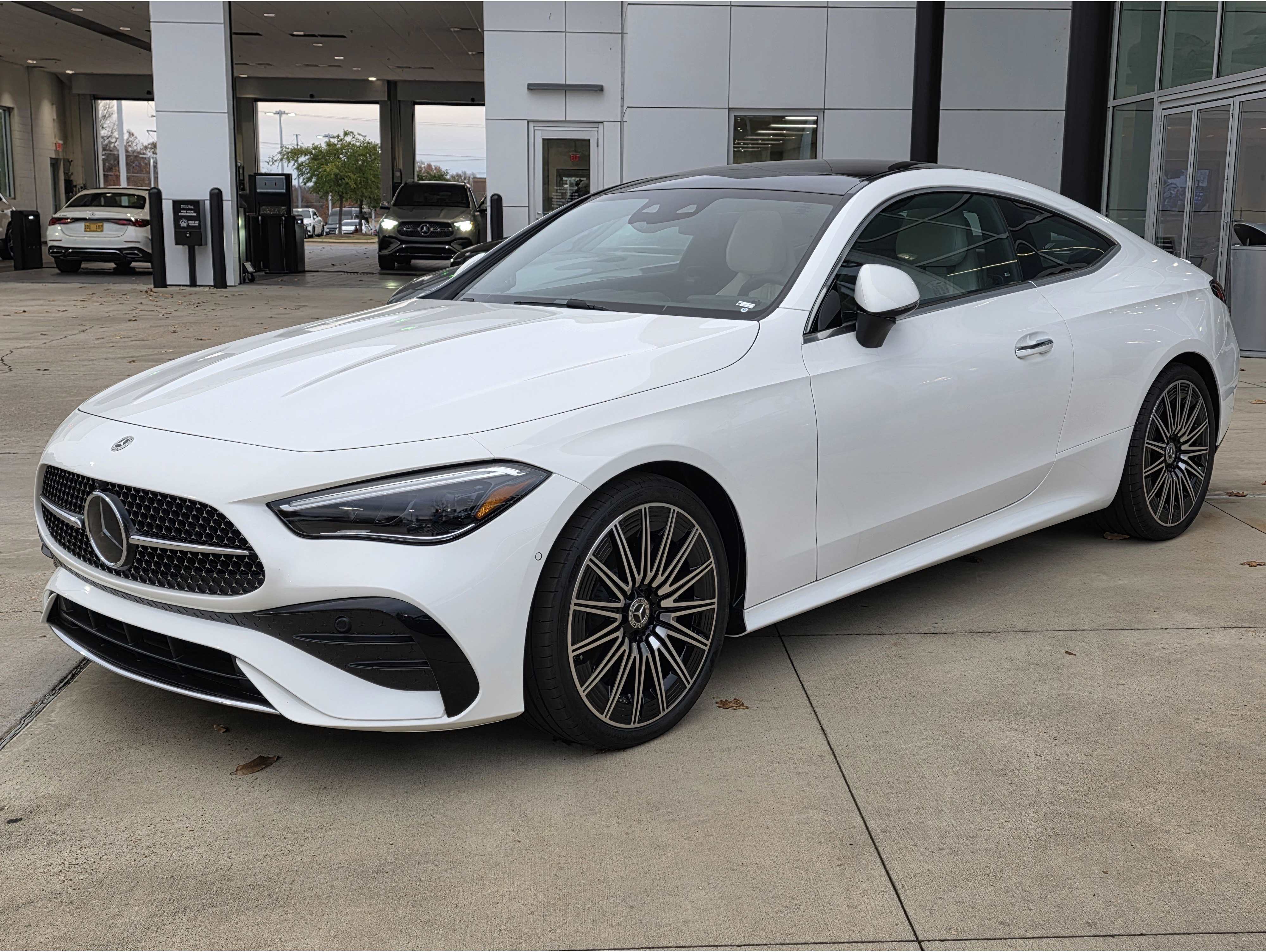 2026 Mercedes-Benz CLE CLE 300's photo