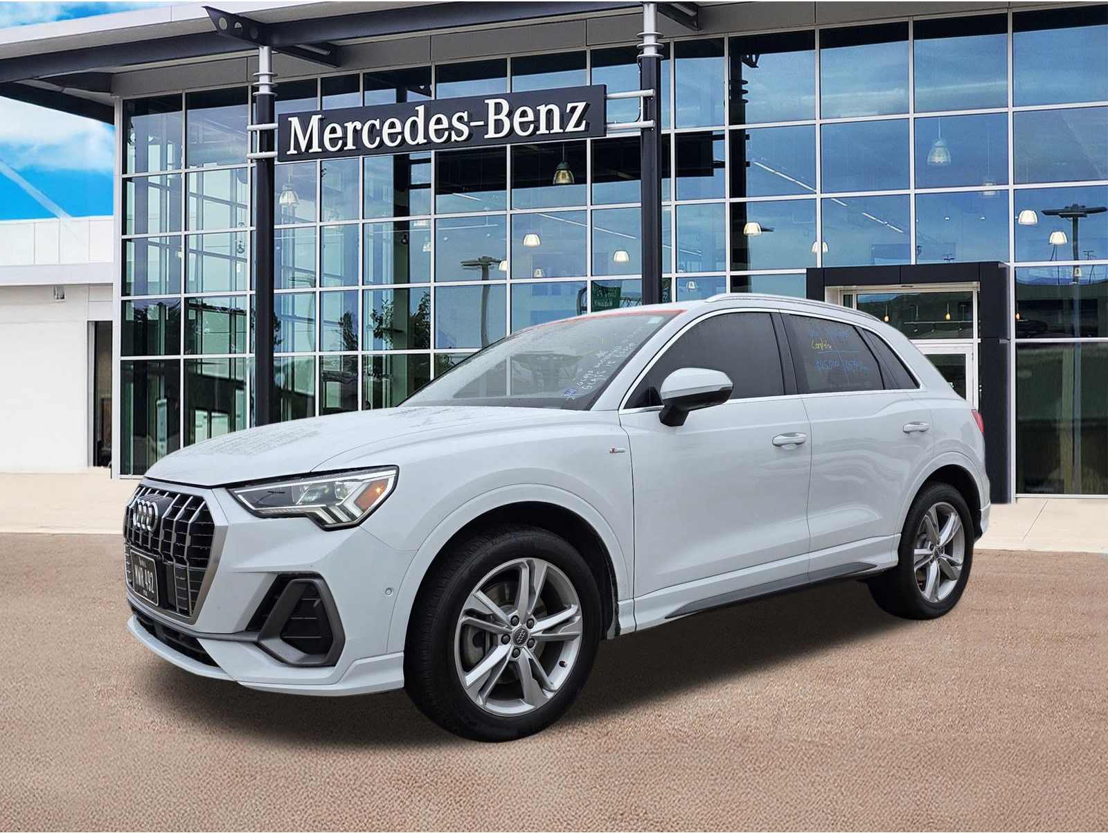 2020 Audi Q3 S Line Prestige's photo