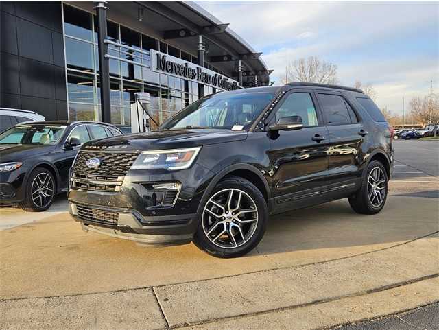 2018 Ford Explorer Sport's photo