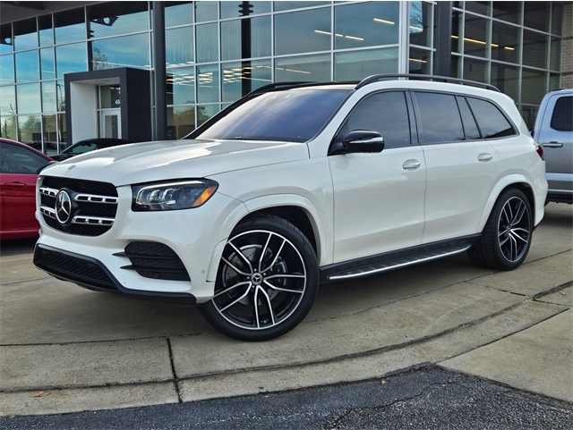 2023 Mercedes-Benz GLS Base's photo
