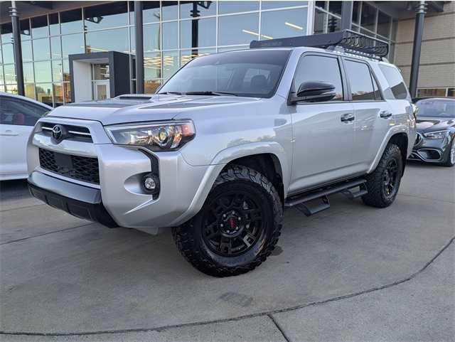 2021 Toyota 4Runner Venture's photo