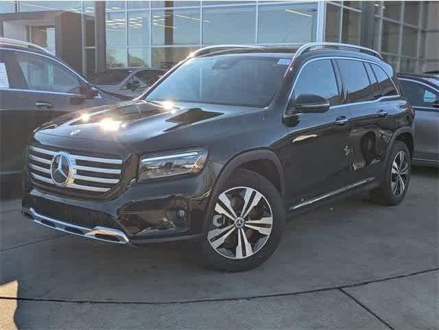 2025 Mercedes-Benz GLB Base's photo
