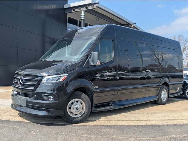 2024 Mercedes-Benz Sprinter Cargo Van
