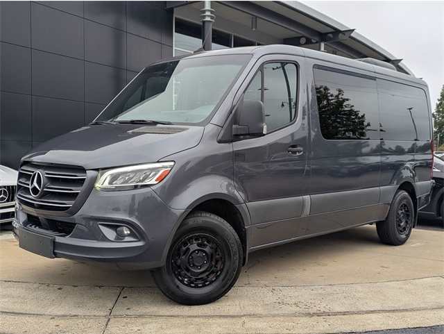 2021 Mercedes-Benz Sprinter Passenger Van Base's photo