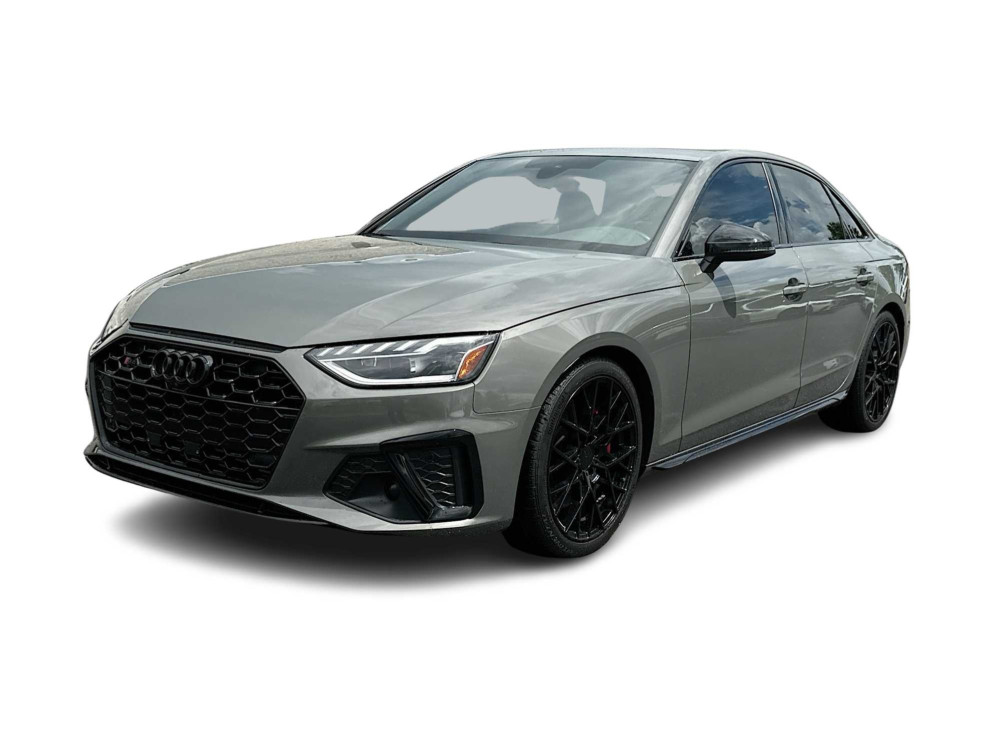 Thumbnail: 2023 Audi S4 - 1