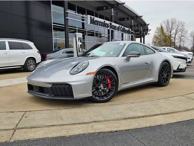 2026 Porsche 911 GTS