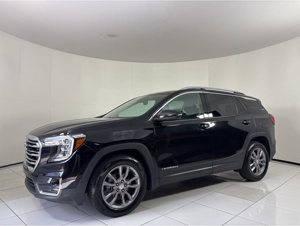 2023 GMC Terrain SLT's photo