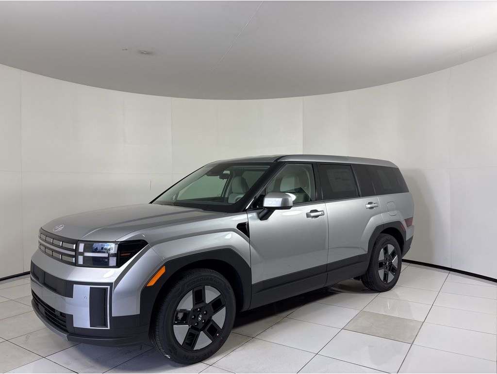 2026 Hyundai Santa Fe SE's photo