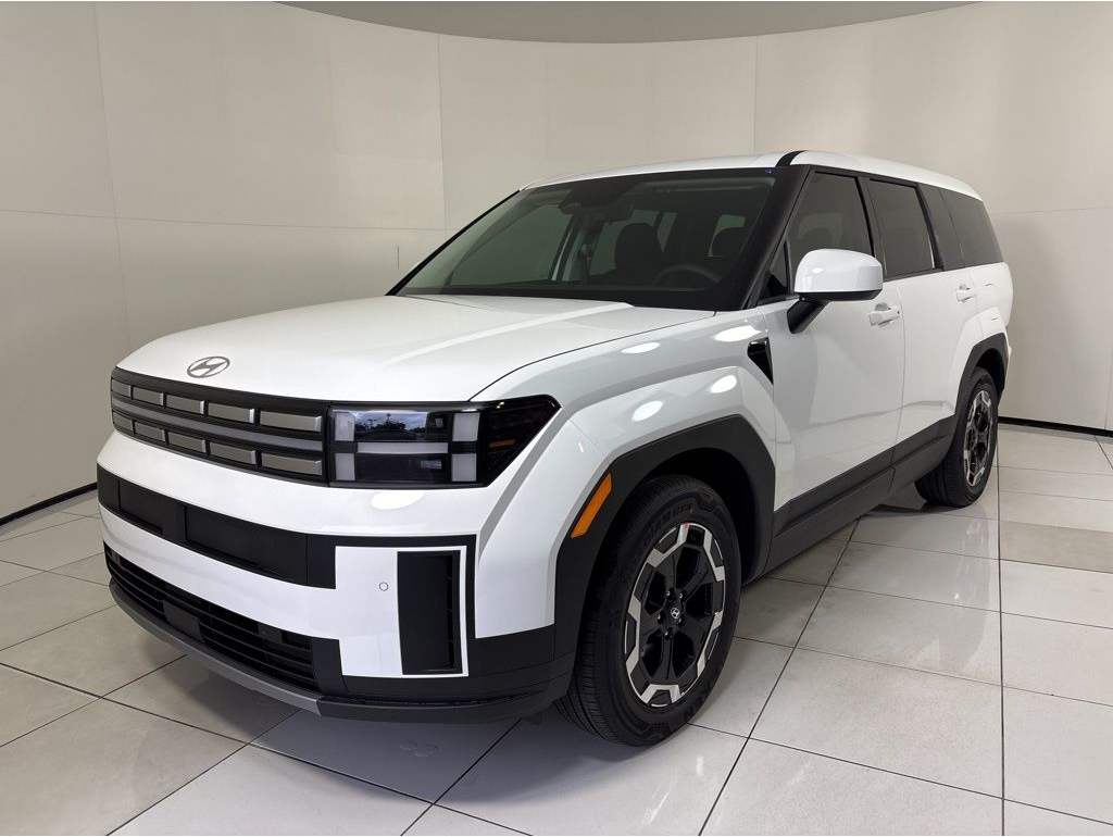 2026 Hyundai Santa Fe SE's photo