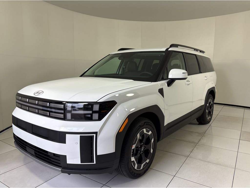 2026 Hyundai Santa Fe SEL's photo